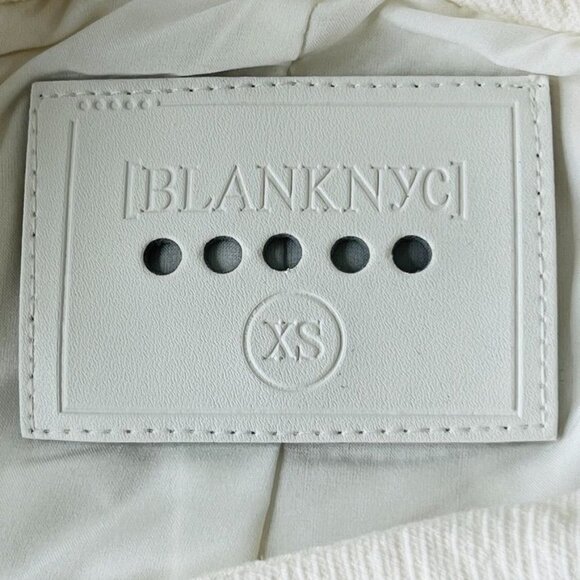 Blank NYC White Crepe Moto Jacket Size XS  Mesh Panels Long Sleeve Zip Close - Picture 7 of 11